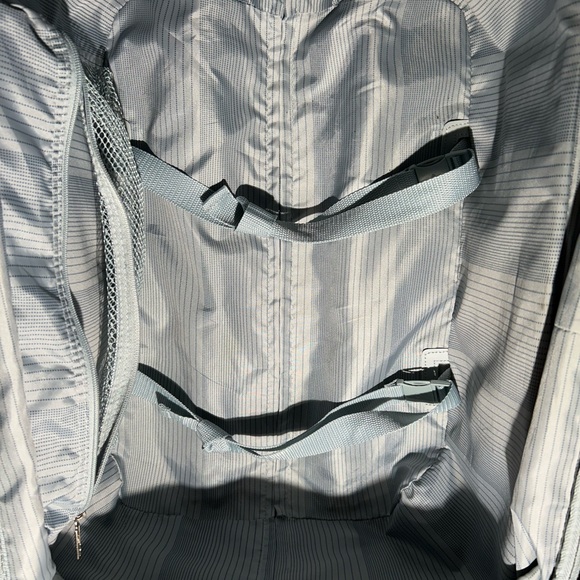 Ricardo Beverly Hills Carry On Expandable Roller - Picture 10 of 11